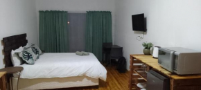Green Leaf Cottage in Jeffreys Bay